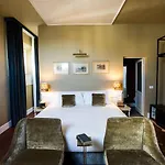 Couette-café Oltrarno Splendid Florence