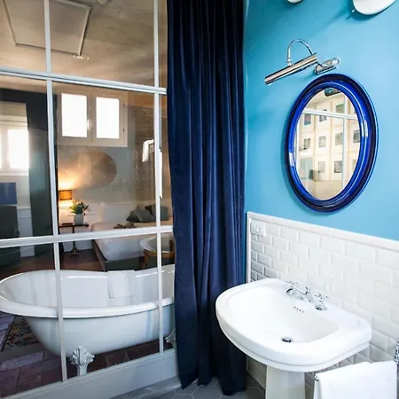 Oltrarno Splendid Bed & Breakfast 4*