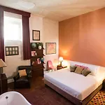 Oltrarno Splendid Bed & Breakfast Firenze