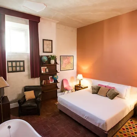Oltrarno Splendid Bed & Breakfast Florens