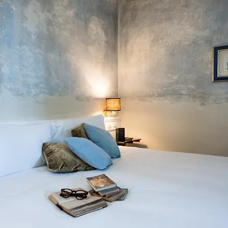 Bed & Breakfast Oltrarno Splendid